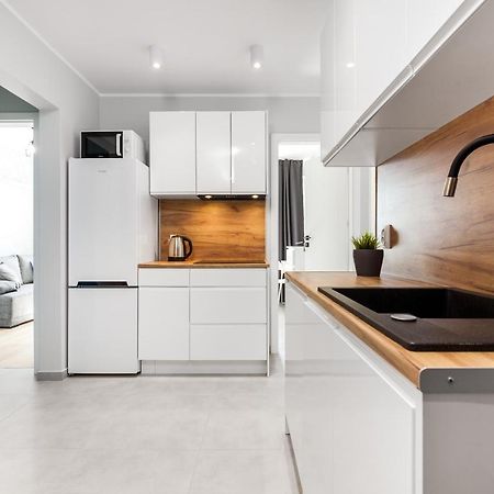 Pokoje Gdansk Zaspa - Pilotow 20B, 800M Skm-Zaspa, Odleglosc Do Morza 3Km Apartment Luaran gambar