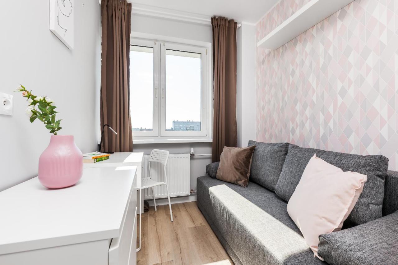 Pokoje Gdansk Zaspa - Pilotow 20B, 800M Skm-Zaspa, Odleglosc Do Morza 3Km Apartment Luaran gambar
