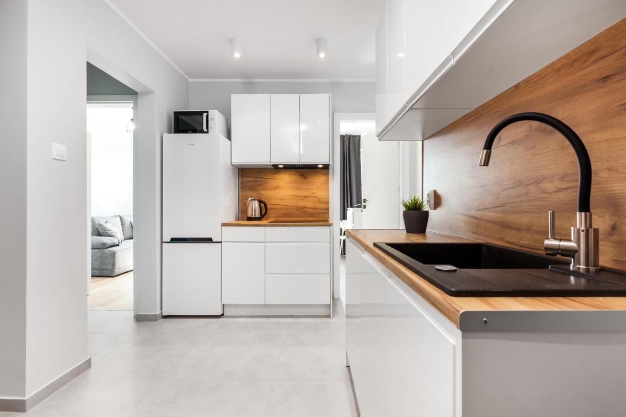 Pokoje Gdansk Zaspa - Pilotow 20B, 800M Skm-Zaspa, Odleglosc Do Morza 3Km Apartment Luaran gambar